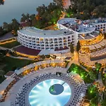 Kaya Hotel