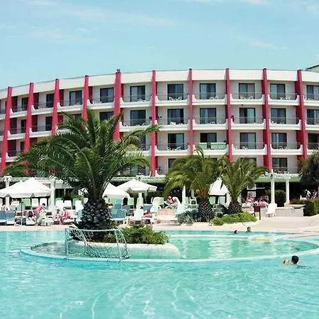 Kaya Hotel